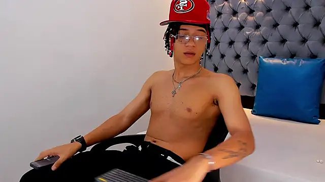 MARSHALL SPENCER online show from 12-15-25, 01:06