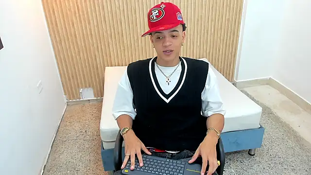 MARSHALL SPENCER online show from 10-25-25, 01:12