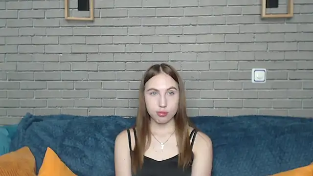 Snapshot of MellinGiG chatting on 09-28-25, 05:14 MellinGiG online show from 09-28-25, 05:14