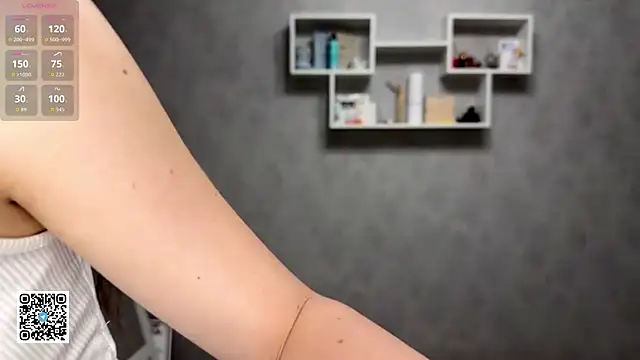 RinaMirinda online show from 12-14-25, 11:16