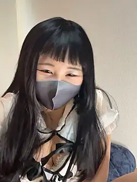 nayuta 777  online show from 11-23-25, 11:37