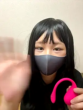 Snapshot of nayuta_777_ chatting on 09-13-25, 04:07 nayuta 777  online show from 09-13-25, 04:07