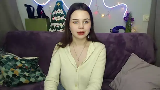 GloriyaDre online show from 12-20-25, 05:49