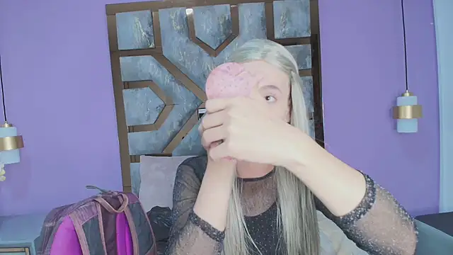 Electra Gosselin online show from 10-06-25, 12:17