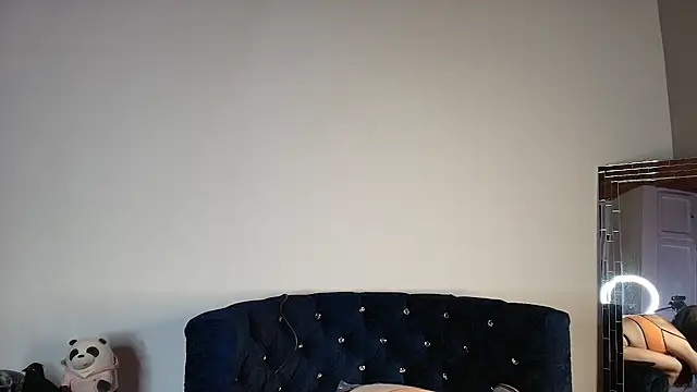 Electra Gosselin online show from 11-08-25, 03:32