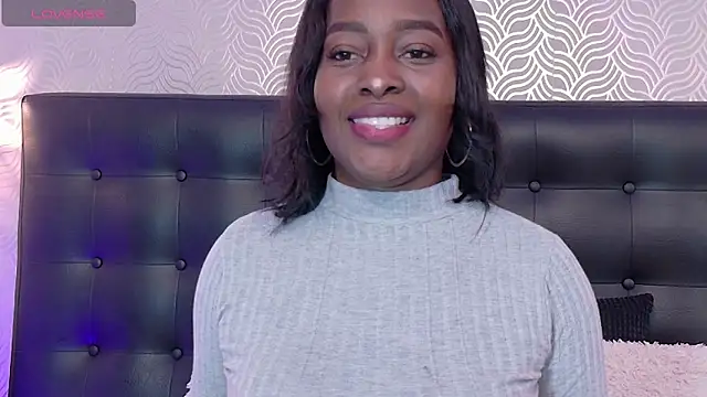 NaiaraMasson  online show from 11-03-25, 12:31