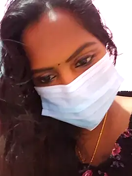 Snapshot of Tamil_Blackmoon chatting on 09-14-25, 10:26 Tamil Blackmoon online show from 09-14-25, 10:26