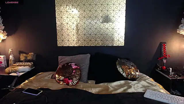 kinky momm online show from 03-21-26, 04:44