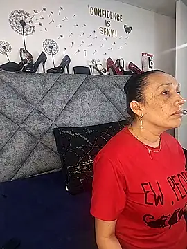 Shantey Laurent online show from 03-12-26, 01:26