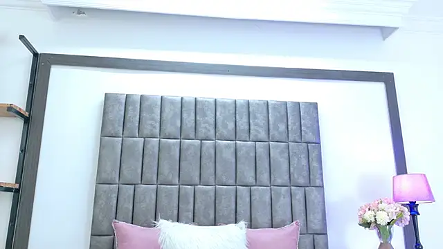 Skyler Fox  online show from 02-28-26, 08:19