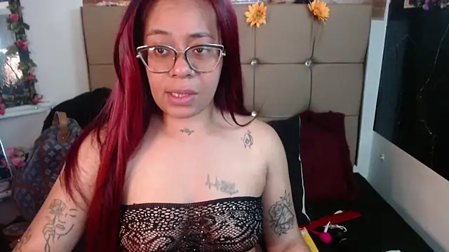 Snapshot of MIA__SPENCER chatting on 02-13-26, 07:03 MIA SPENCER online show from 02-13-26, 07:03