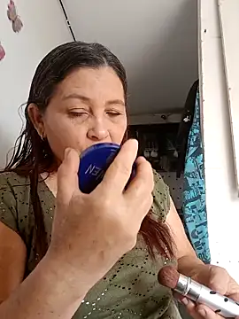 Snapshot of marfil_milf chatting on 10-06-25, 03:46 marfil milf online show from 10-06-25, 03:46