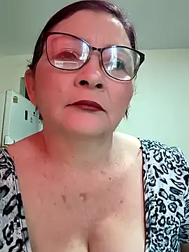 Snapshot of marfil_milf chatting on 02-17-26, 01:52 marfil milf online show from 02-17-26, 01:52