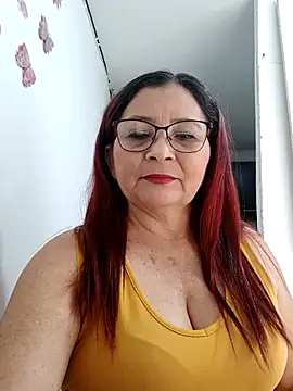 Snapshot of marfil_milf chatting on 10-09-25, 02:06 marfil milf online show from 10-09-25, 02:06