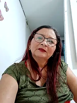 Snapshot of marfil_milf chatting on 10-16-25, 04:48 marfil milf online show from 10-16-25, 04:48