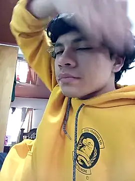 Snapshot of kittymutant99 chatting on 03-03-26, 04:03 kittymutant99 online show from 03-03-26, 04:03