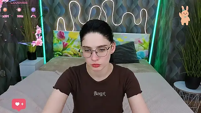 Charming Mysteriousss online show from 04-06-26, 01:12