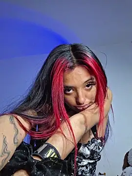 carolinerue online show from 03-06-26, 04:18