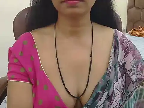 MISS SOMIYA online show from 06-27-26, 09:15