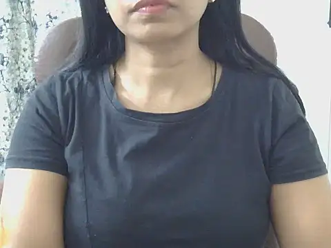 MISS SOMIYA online show from 04-18-26, 05:37