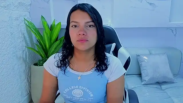 antonela tp online show from 09-24-25, 12:44