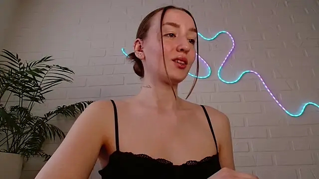 WhitePrincessLuna online show from 03-20-26, 02:51