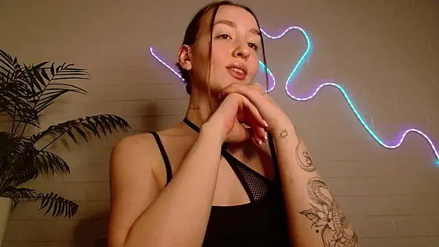 WhitePrincessLuna online show from 02-20-26, 04:42