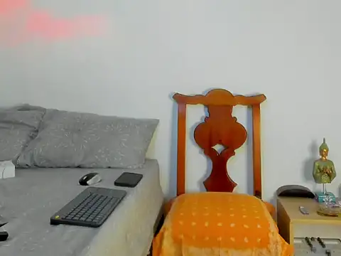 Dusan greyy online show from 09-30-25, 04:40