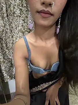 Snapshot of Drive_girl chatting on 06-16-26, 06:41 Drive girl online show from 06-16-26, 06:41