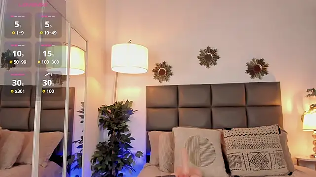 nicolehenna online show from 11-27-25, 08:42