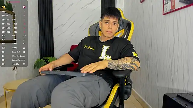 xKevyn online show from 09-23-25, 12:23