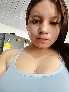 Shell Latina online show from 11-18-25, 02:20