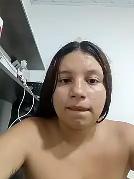 Shell Latina online show from 02-06-26, 02:18