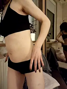 SecretIna online show from 10-26-25, 08:53