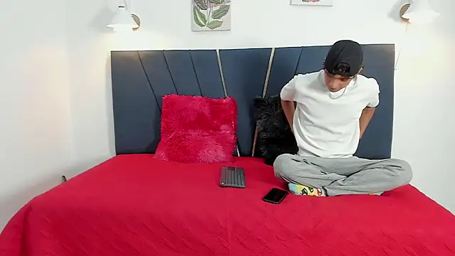 maicol cum23 online show from 09-18-25, 01:03