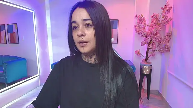 Black roseee online show from 04-11-26, 03:47