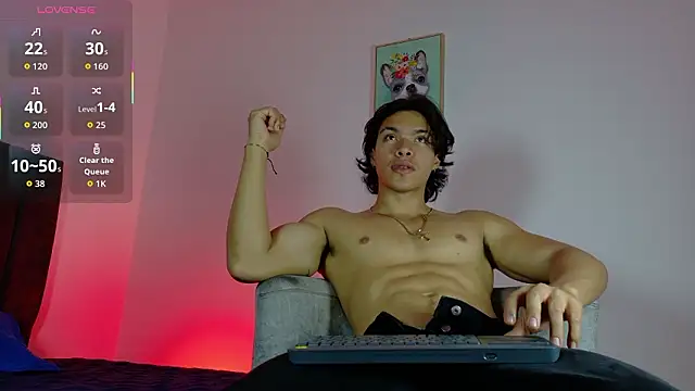 adriel escalante online show from 03-12-26, 02:28