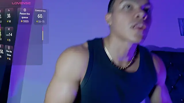 Snapshot of adriel_escalante chatting on 05-07-26, 03:22 adriel escalante online show from 05-07-26, 03:22