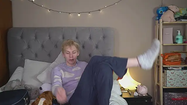 Snapshot of scottishtwink01 chatting on 02-19-26, 01:24 scottishtwink01 online show from 02-19-26, 01:24