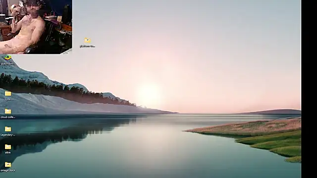 Snapshot of PeterHanglin chatting on 04-14-26, 11:04 PeterHanglin online show from 04-14-26, 11:04