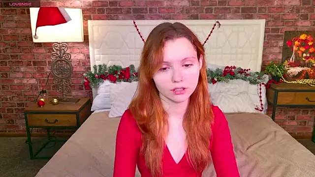 AlisHanson online show from 12-20-25, 10:07