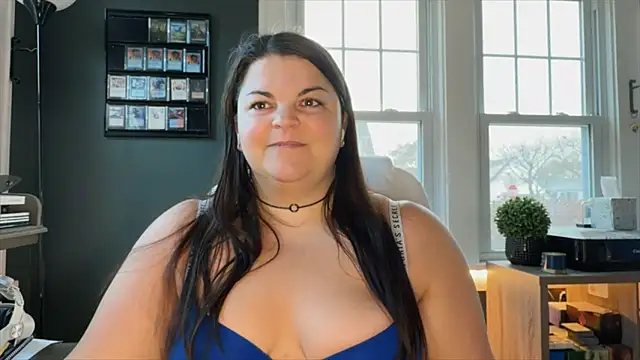 PlayWithBrittany online show from 11-16-25, 08:02