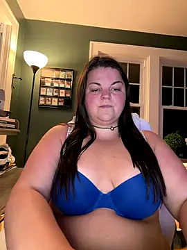 PlayWithBrittany online show from 10-28-25, 11:25