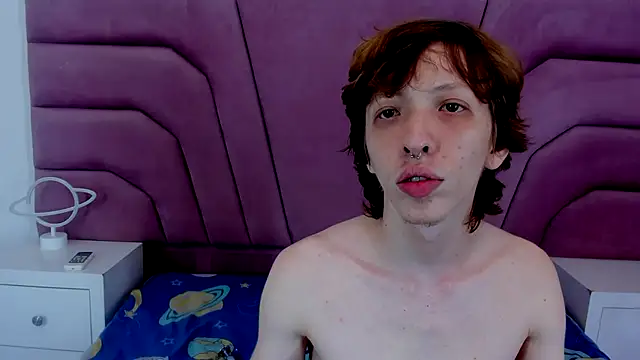 taylorleexx online show from 09-29-25, 07:52