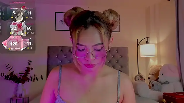 OxanaFedorova1- online show from 12-13-25, 08:04