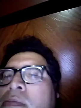 Santiagoqro85 online show from 09-09-25, 04:22