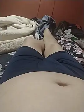 Santiagoqro85 online show from 11-29-25, 02:23