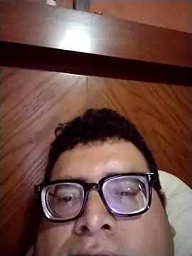 Santiagoqro85 online show from 10-10-25, 12:50