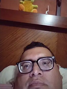 Santiagoqro85 online show from 12-03-25, 12:55