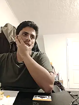 Snapshot of eyepach96 chatting on 11-01-25, 12:17 eyepach96 online show from 11-01-25, 12:17